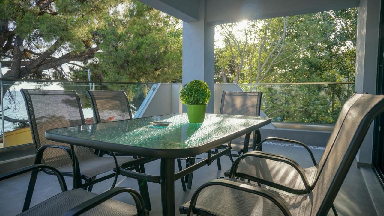 Апартаменти Enalia Luxury Living Нікіті Екстер'єр фото